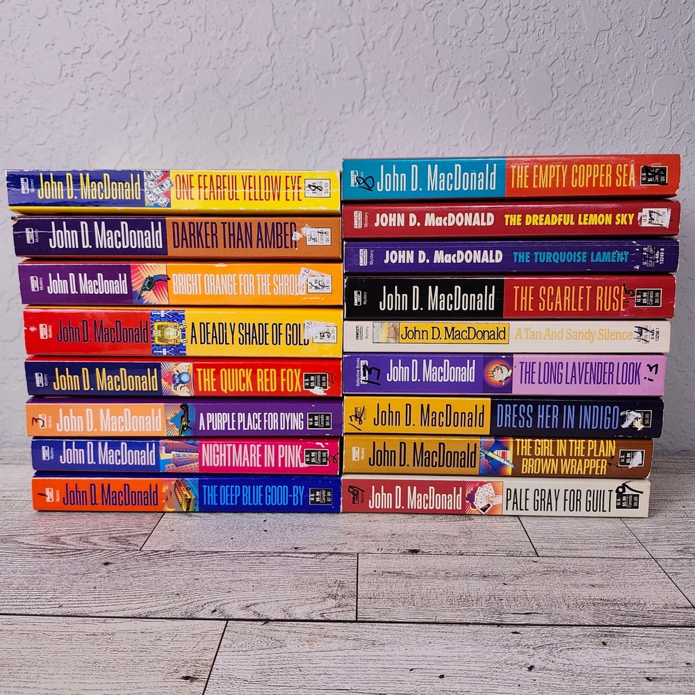 VTG John D. MacDonald Travis McGee Books Set of 17 Paperbacks Mystery Thriller